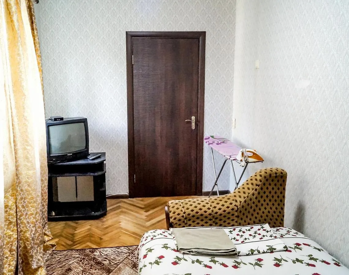 Apartments On Druzhby Narodiv 6 A 키예프
